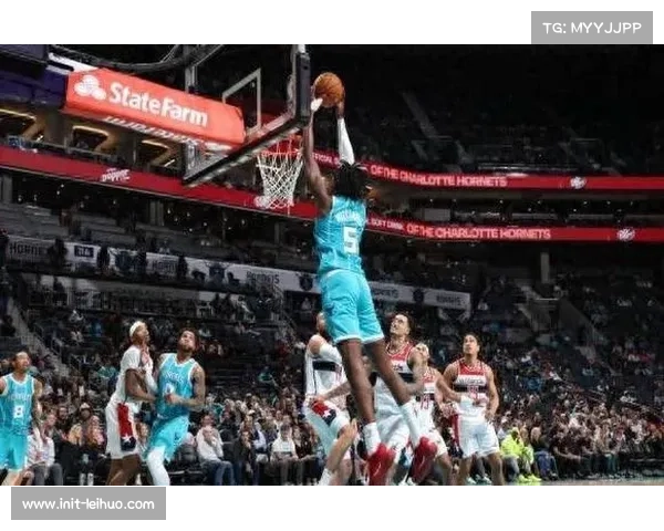 黄蜂客场挑战魔术，三球回归进攻体系更流畅